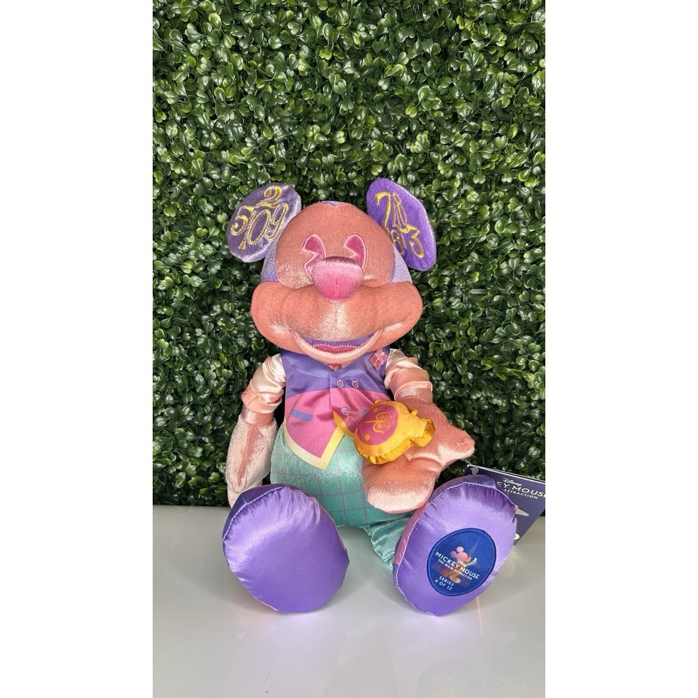 2022 Disney Mickey Mouse Plush It's A Small World Mickey Main Attraction 4/12